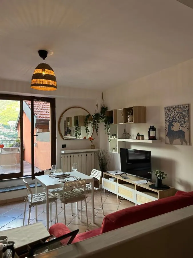 Casa Giulietta Torno With Lake View Terrace 0*,