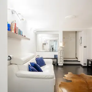 https://spinola-palace-apartment.hotelitalianriviera.com
