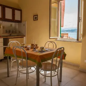 https://casa-di-otty-holiday.hotelitalianriviera.com